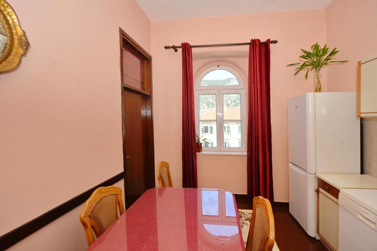 City View Apartment Котор Экстерьер фото